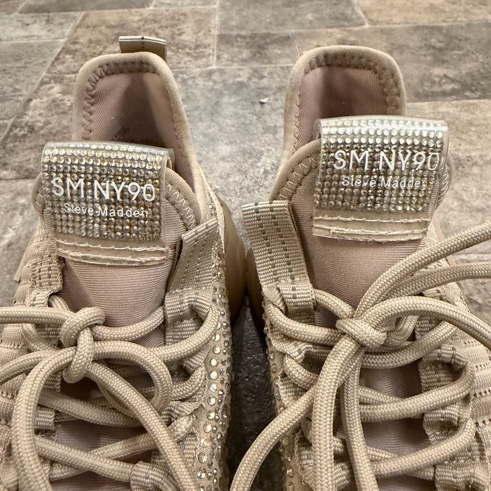 Steve Madden Maxima Sneakers - SM NY90 🤎 - Picture 11 of 12